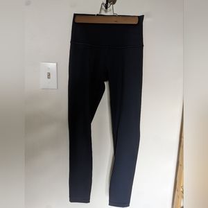 Lululemon wunder under 25